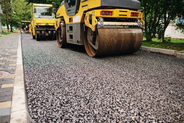 Best Local Driveway Pavers  in Flora, MS
